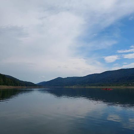 Dom Piotrusiowka Nad Zalewem Klimkowka Villa Bagian luar foto